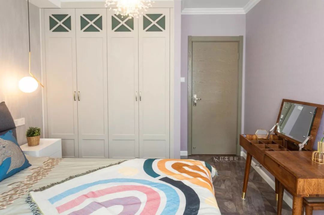 南京龍蟠花苑90㎡現(xiàn)代輕奢--老房升級改造，變身時尚精致家！16臥室改造