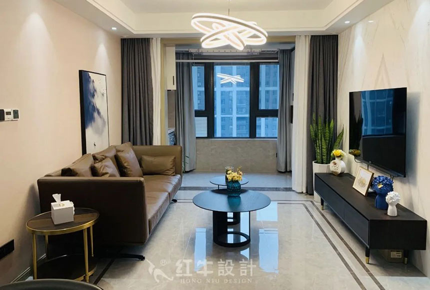 保利國際社區(qū)115㎡現(xiàn)代風(fēng)格--想現(xiàn)場(chǎng)參觀新裝好的房子嗎？這里就有哦！03劉小勇_保利國際社區(qū)-96㎡-現(xiàn)代風(fēng)格