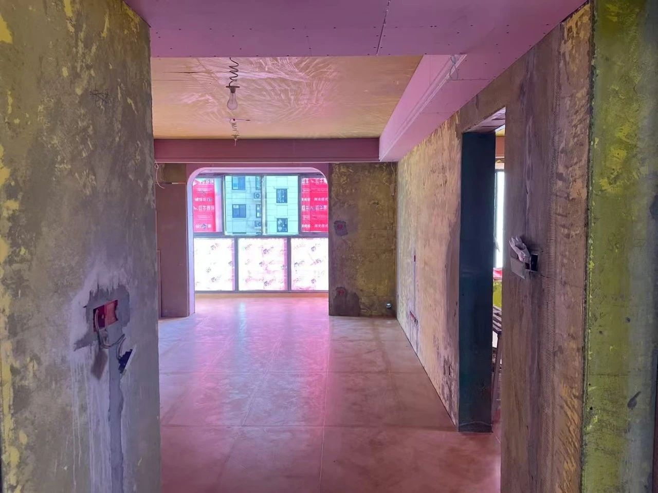 跟著設(shè)計(jì)師去工地驗(yàn)收，用細(xì)節(jié)詮釋家居美學(xué)