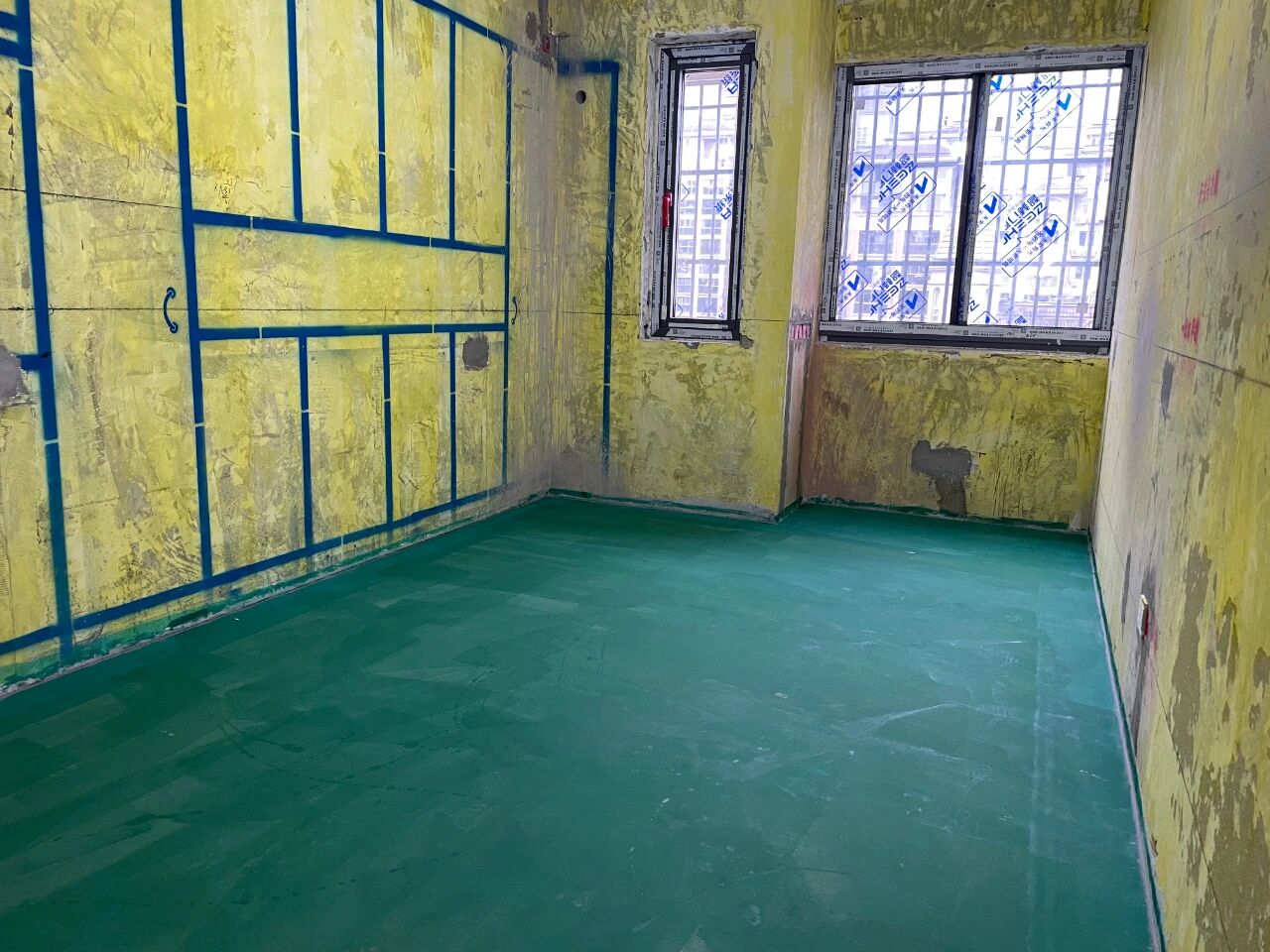 九月秋意漸濃，南京紅牛裝飾工地巡檢步履不停，只為兌現(xiàn)品質(zhì)承諾！