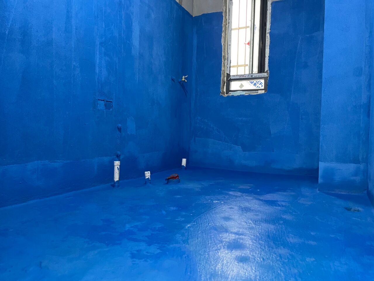 九月秋意漸濃，南京紅牛裝飾工地巡檢步履不停，只為兌現(xiàn)品質(zhì)承諾！