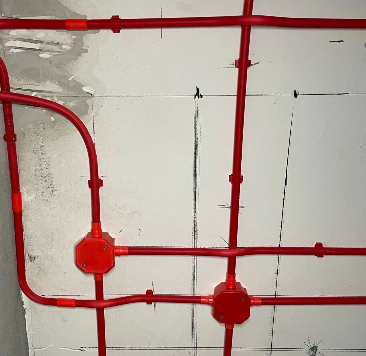 工地巡檢：雙節(jié)同慶，品質(zhì)同行，嚴(yán)把每一道工序，用心守護(hù)夢想家！