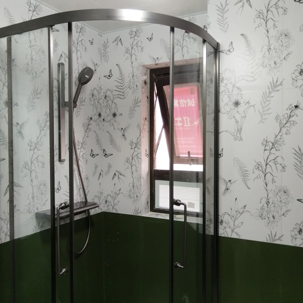 南京裝修公司紅牛裝飾工地突擊巡檢：一厘一毫堅(jiān)守品質(zhì)，一心一意守護(hù)新家！