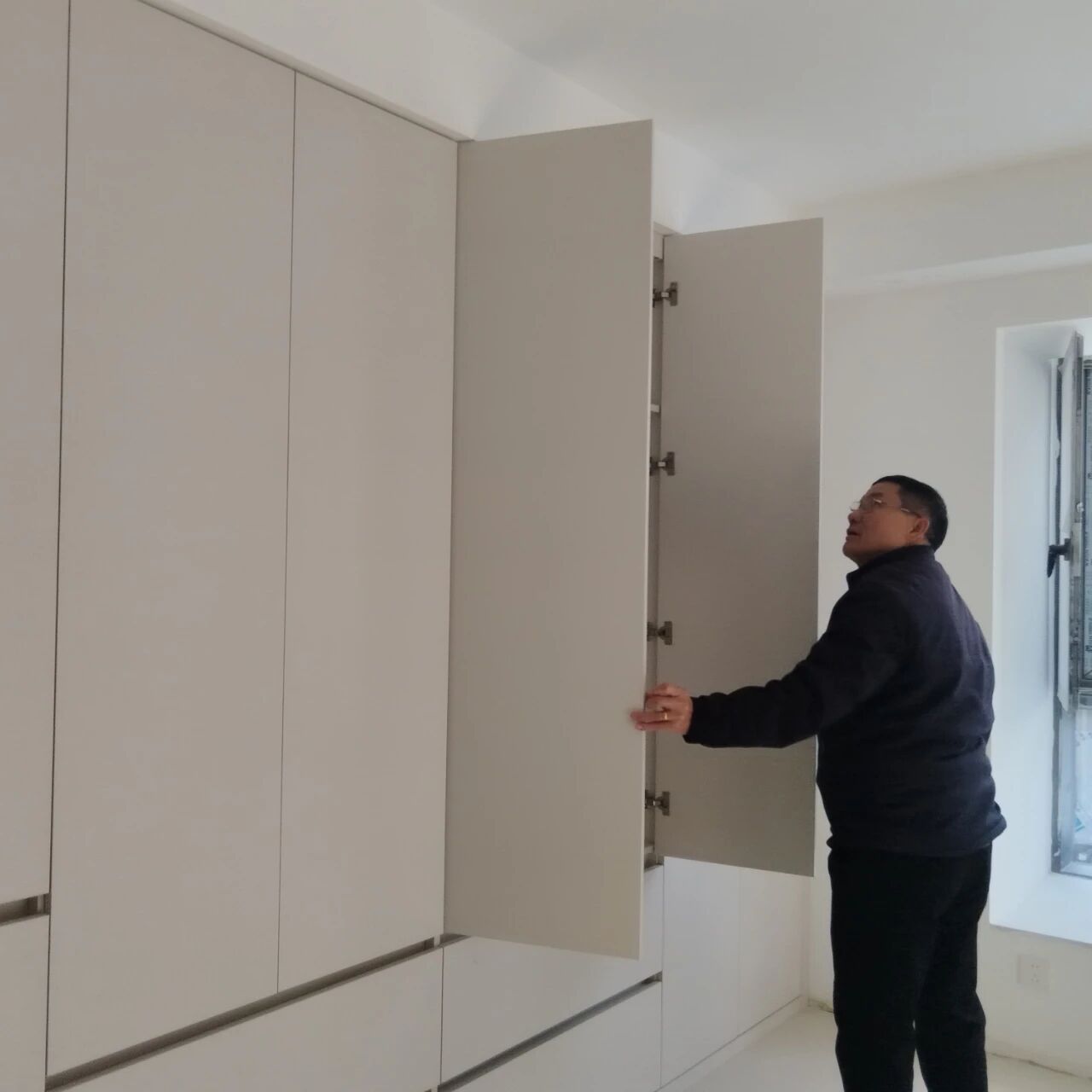 工地巡檢：步履不停，以行動(dòng)兌現(xiàn)品質(zhì)承諾，嚴(yán)格把控每一環(huán)！