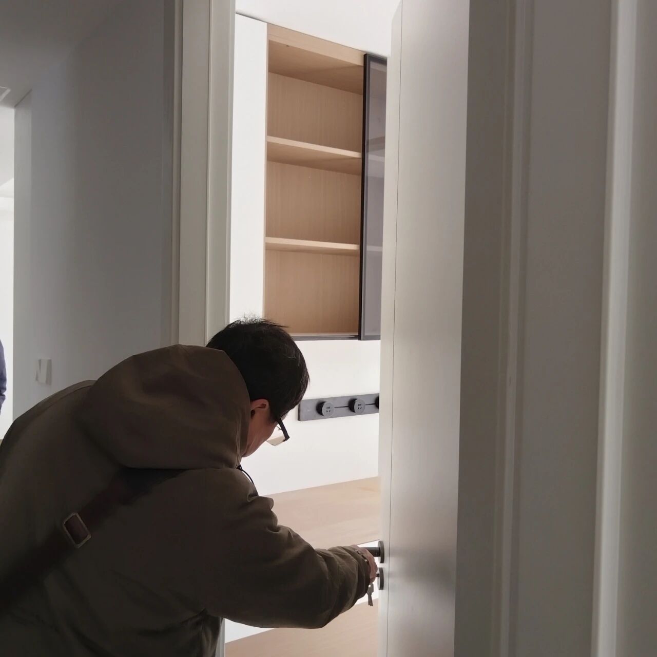 工地巡檢：步履不停，以行動(dòng)兌現(xiàn)品質(zhì)承諾，嚴(yán)格把控每一環(huán)！